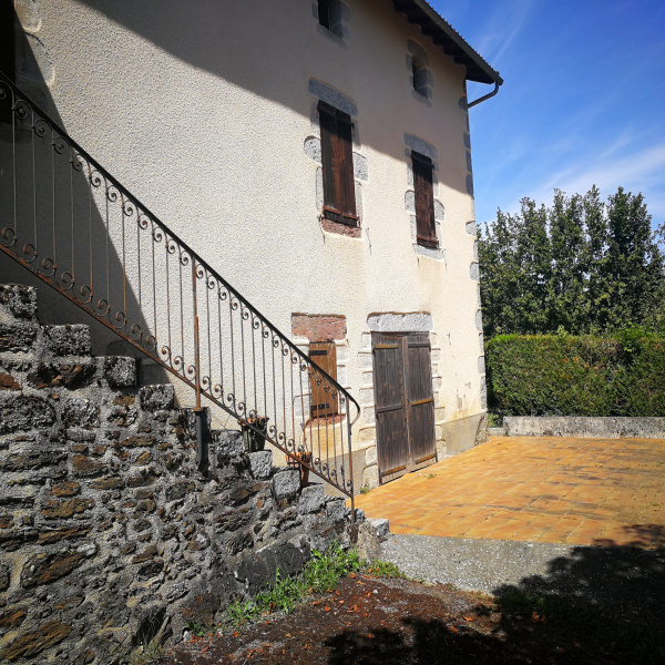 Offres de vente Maison Leynhac 15600