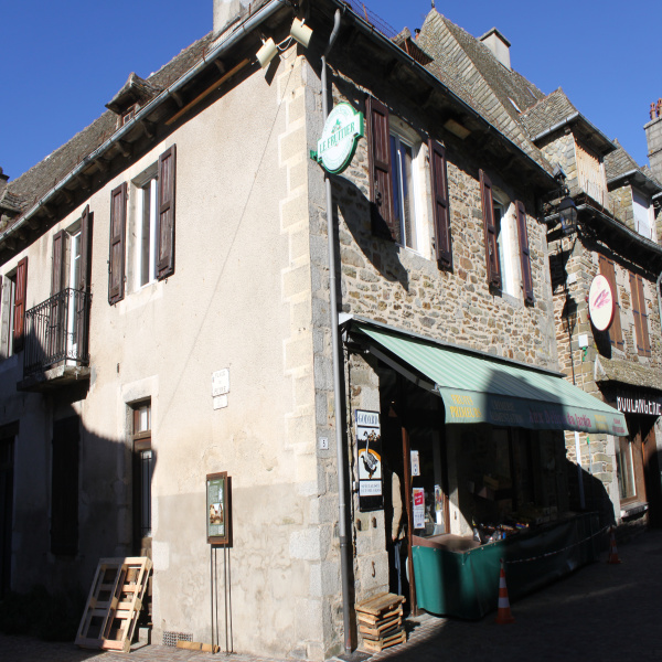 Offres de vente Maison de village Montsalvy 15120
