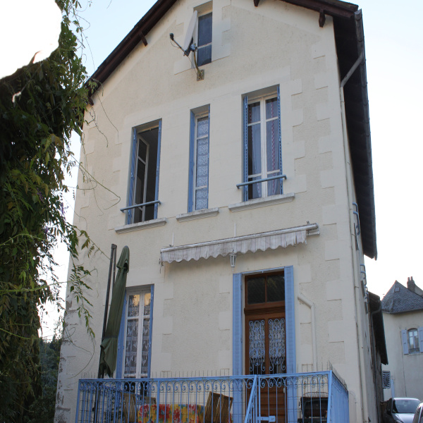 Offres de vente Maison de village Boisset 15600