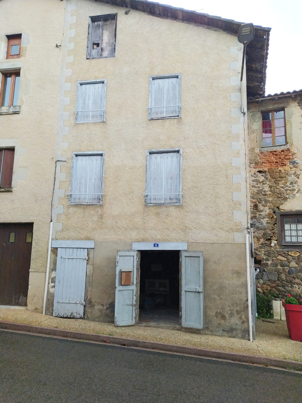 Offres de vente Maison de village Saint-Constant 15600